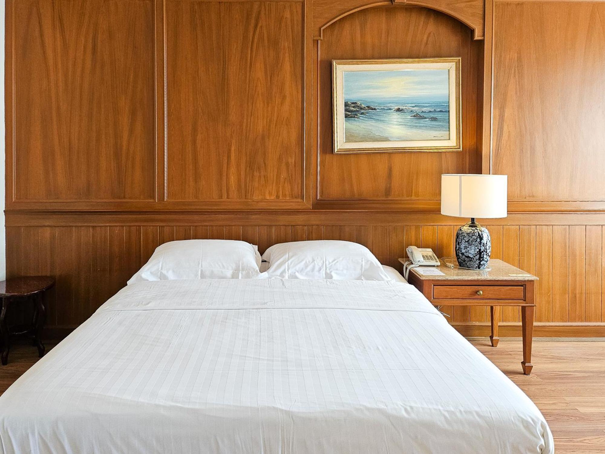Sirin Hotel HHQ Exterior photo